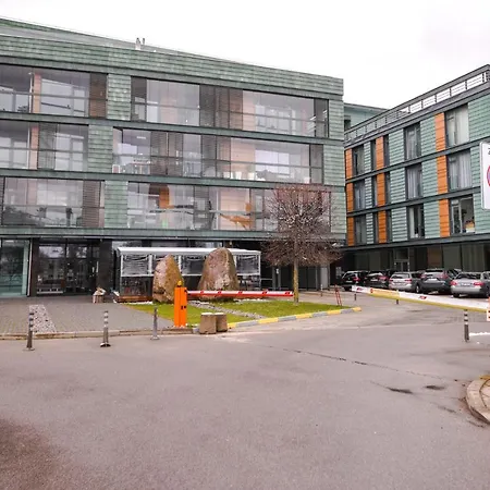 Daire K129 Living In Center VNO