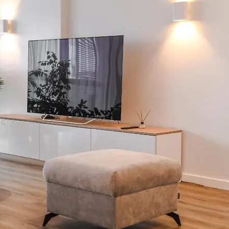Daire K129 Living In Center VNO